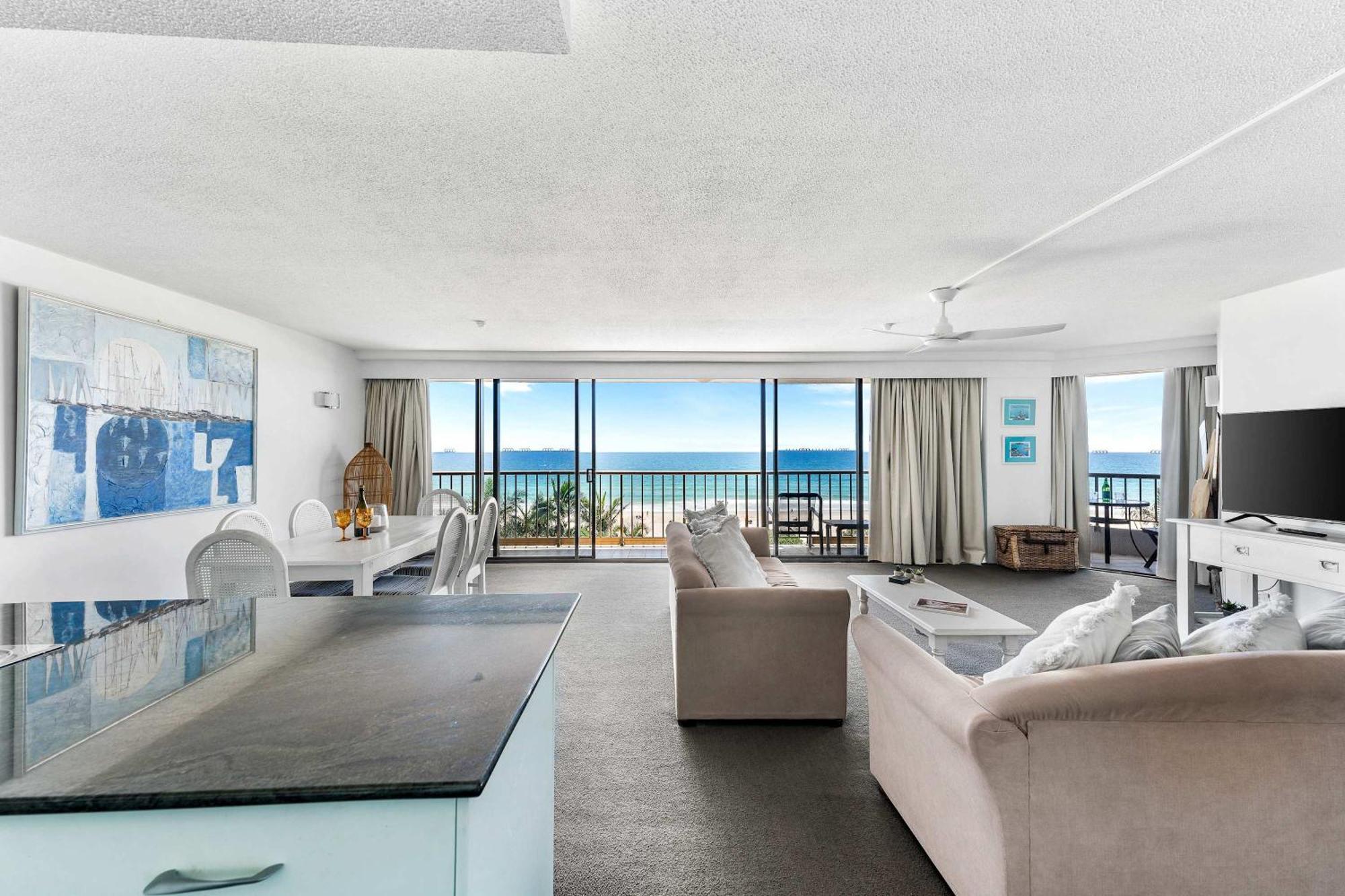 Apartment The Rocks Unit 5d Gold Coast